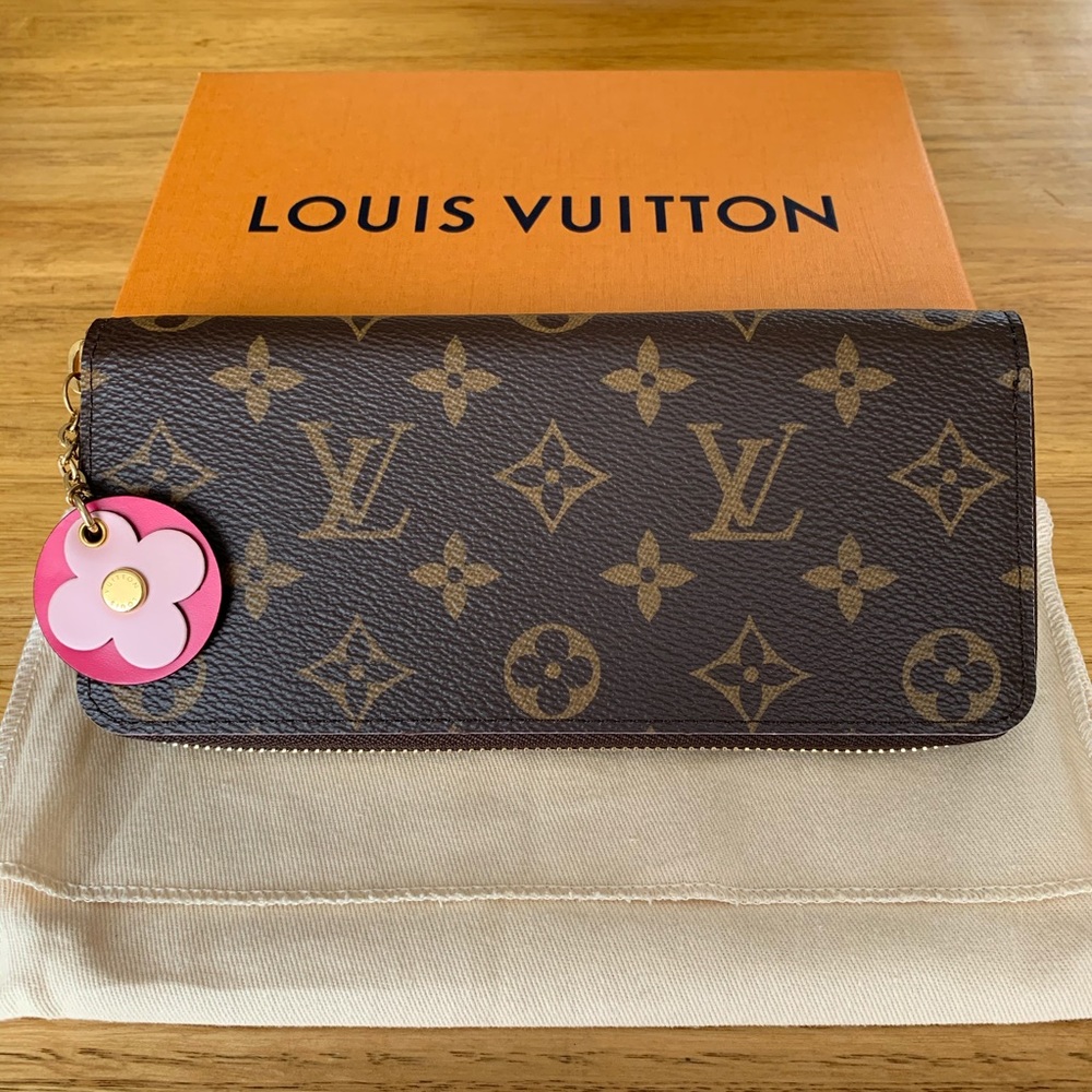 ** AUTHENTIC NEW Louis Vuitton Clemence Wallet **